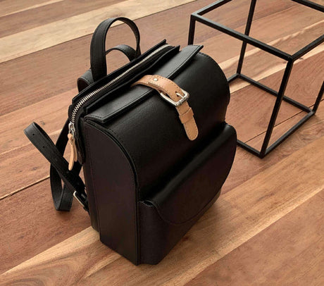 CAPSULE BACKPACK - Vamzn#